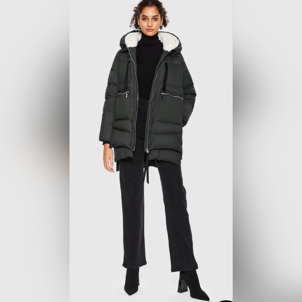 *NWOT Orolay 092 Thickened Puffer Down Jacket
